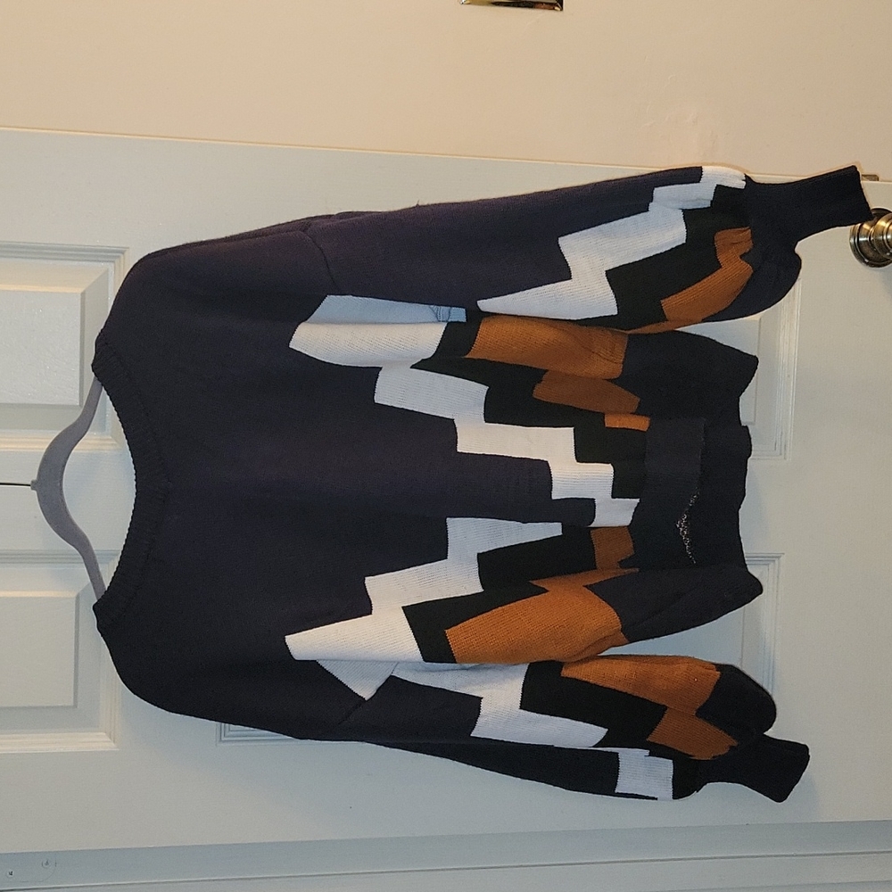 Colorblock sweater - Picture 2 of 2